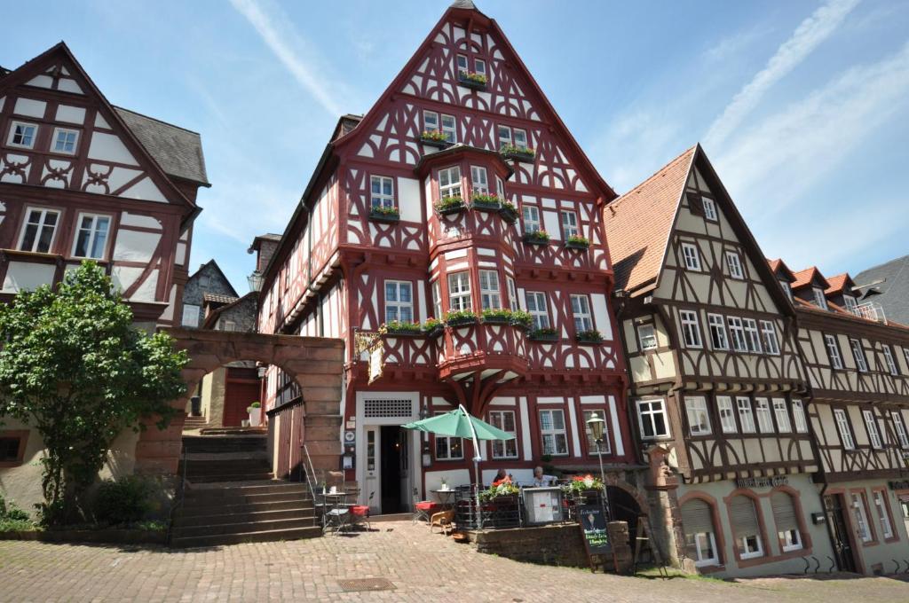Hotel Schmuckkaestchen Miltenberg Esterno foto