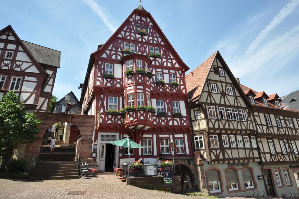 Hotel Schmuckkaestchen Miltenberg Camera foto
